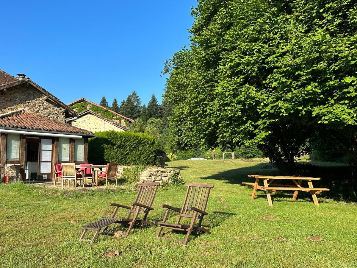 Domaine Les Ourgeaux Hotel Pageas Exterior photo